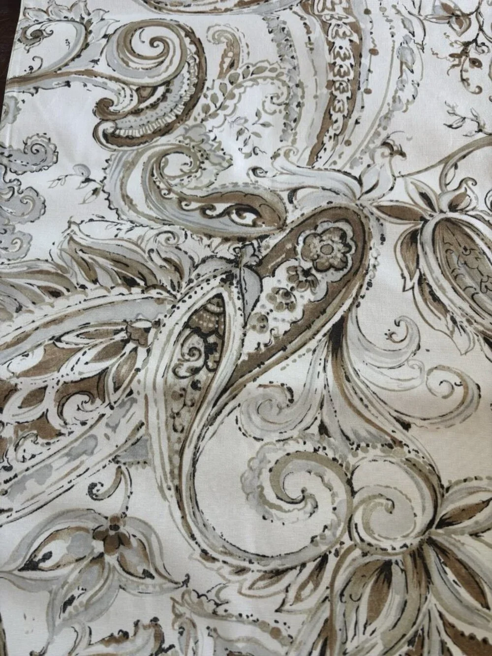 Pottery Barn Jolie Paisley Table Runner  18” x 104” Long Cream Brown Double Side